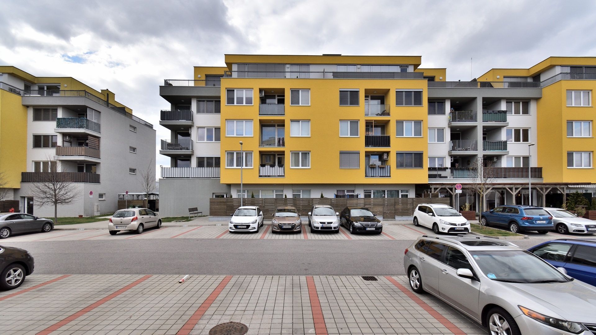 PRENAJATÉ: 2 izbový byt, Opletalova 92, Devínska Nova Ves, Bratislava IV – TOP PONUKA 4679 | Roweservices s.r.o